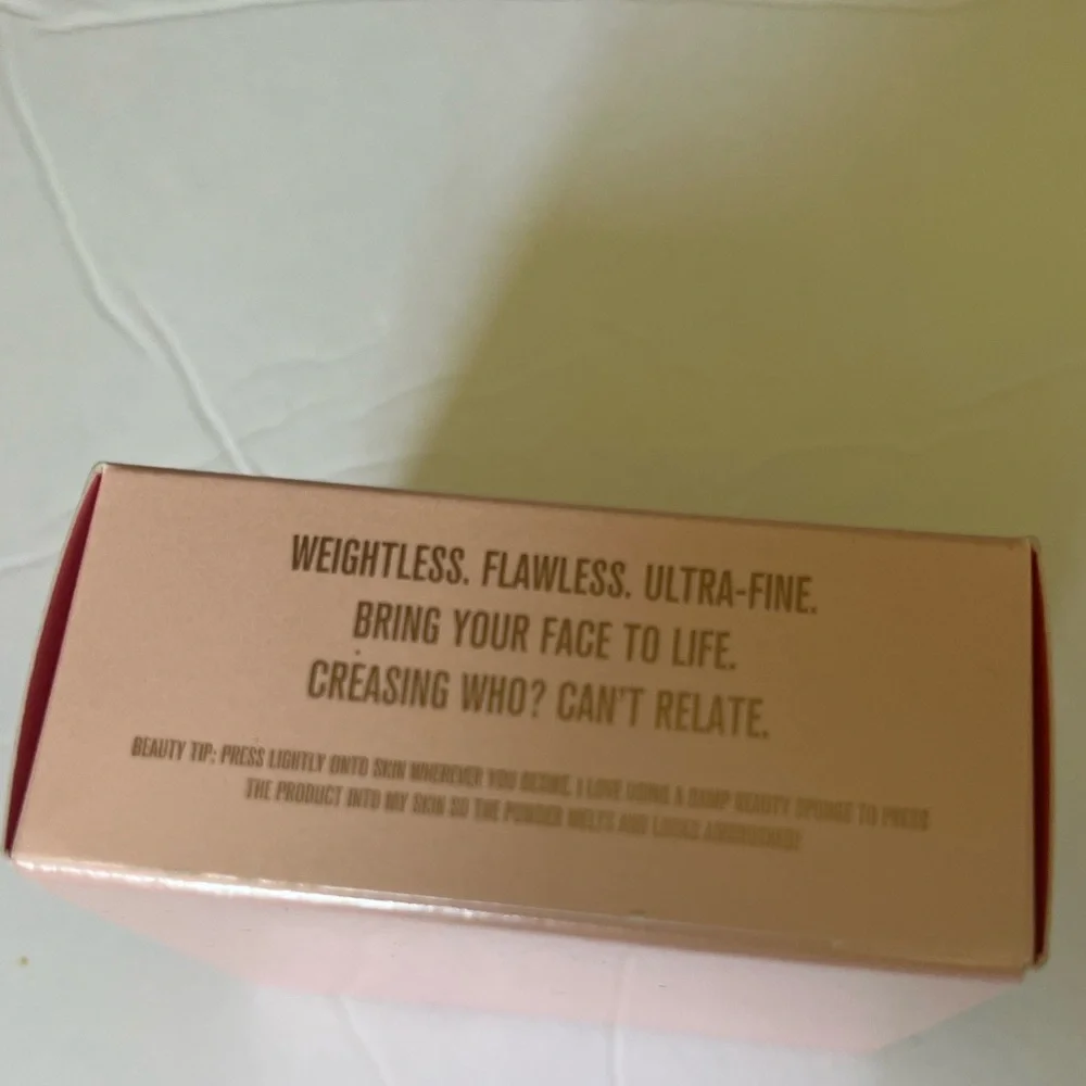 Jeffree Star setting powder caramel shade